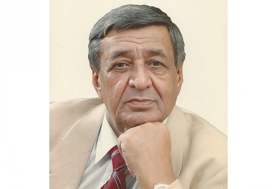 İnsanın ruhu arfa kimidir - simlərinə toxunsan, səslənər...