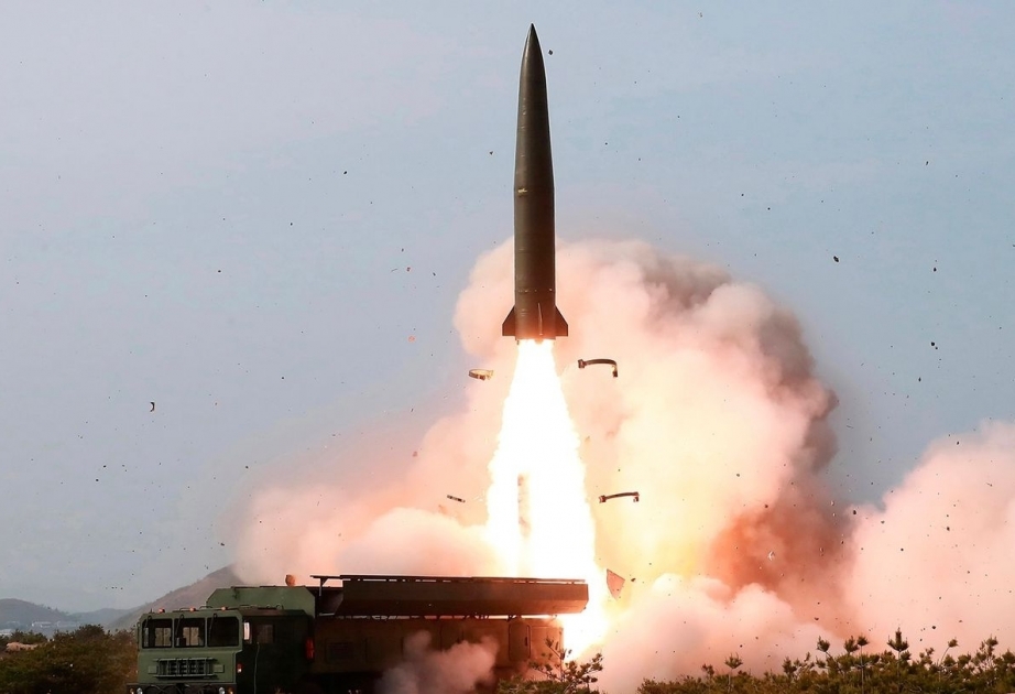 La Corée du Nord lance un missile balistique non identifié en direction de la mer de l'Est