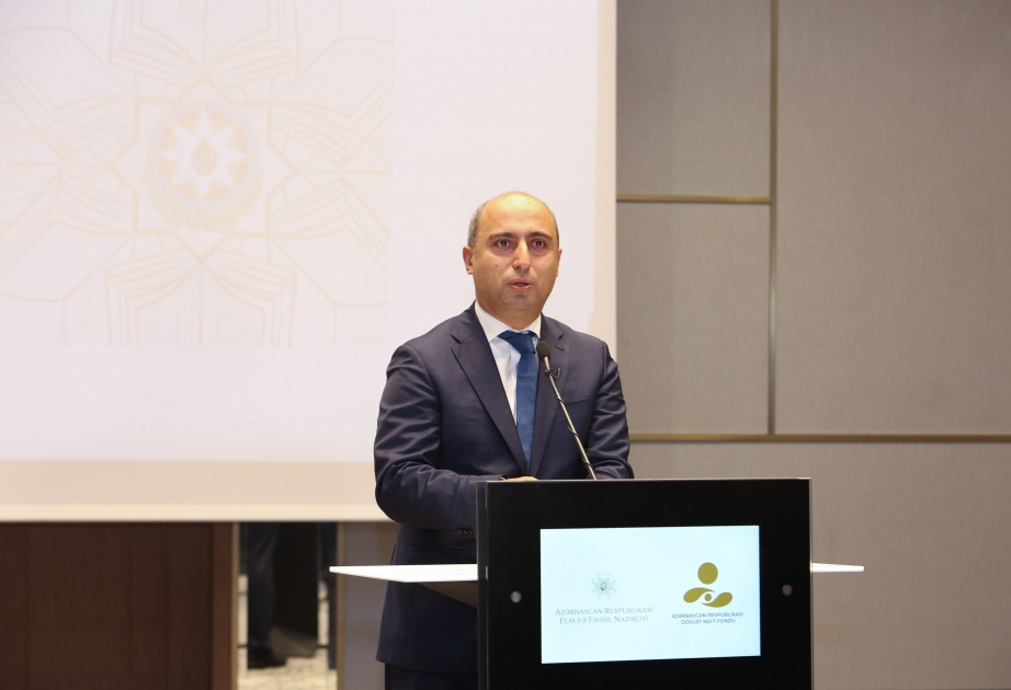 Dövlət proqramları çərçivəsində təhsil alacaq  iştirakçılarla görüş keçirilib