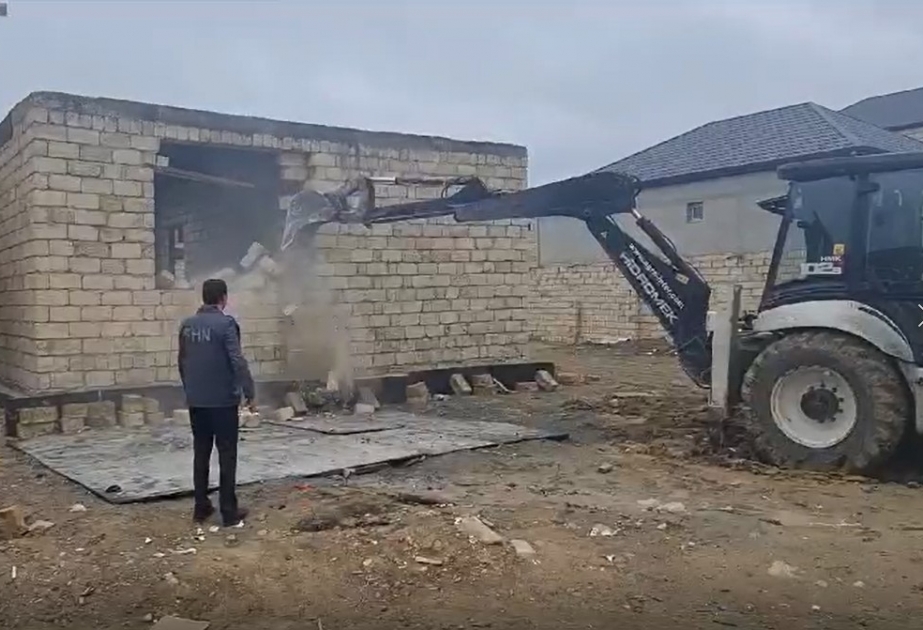 Masazır qəsəbəsi və Məmmədli kəndində qanunsuz tikililər sökülüb VİDEO