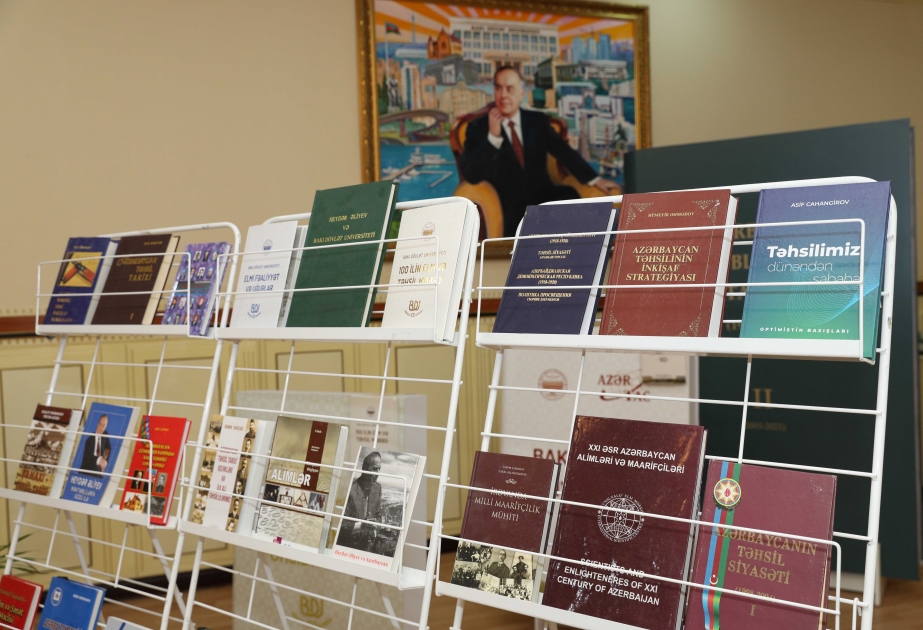 Bakı Dövlət Universitetində “15 sentyabr - Bilik Günü” adlı kitab sərgisi