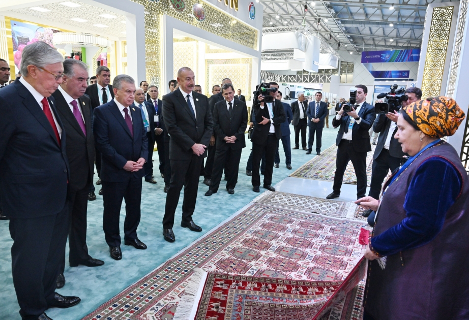 Düşənbədə 5-ci Məşvərət görüşündə iştirak edən dövlət başçıları “EKSPO Mərkəzi Asiya 2023” sərgisi ilə tanış olublar YENİLƏNİB VİDEO