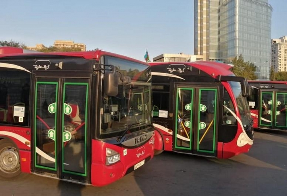 Paytaxtda avtobusların hərəkət intervalında gecikmələr müşahidə edilir