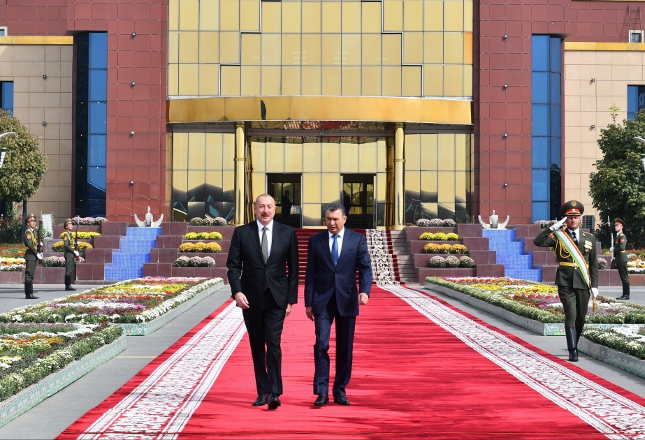 Le président azerbaïdjanais Ilham Aliyev termine sa visite au Tadjikistan VIDEO