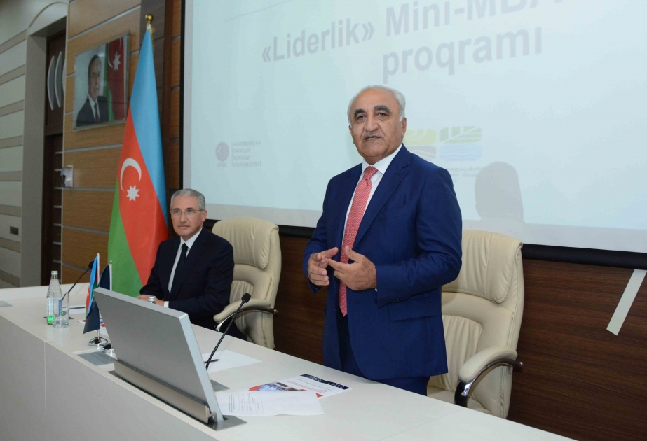 UNEC-də ilk: “Liderlik” mini-MBA sertifikat proqramına start verildi