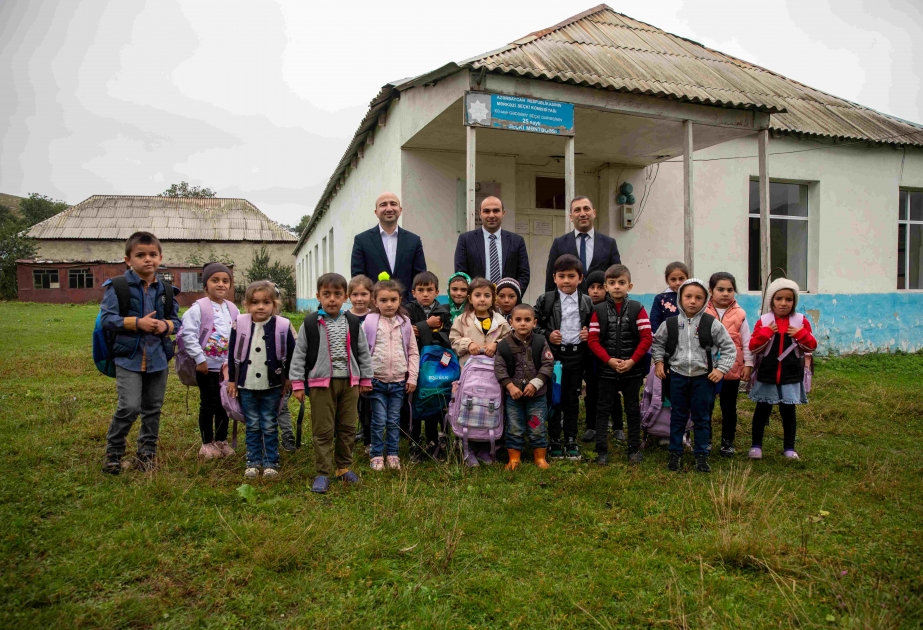 ®  “Daşlı bulaq” kənd məktəblilərini sevindirdi