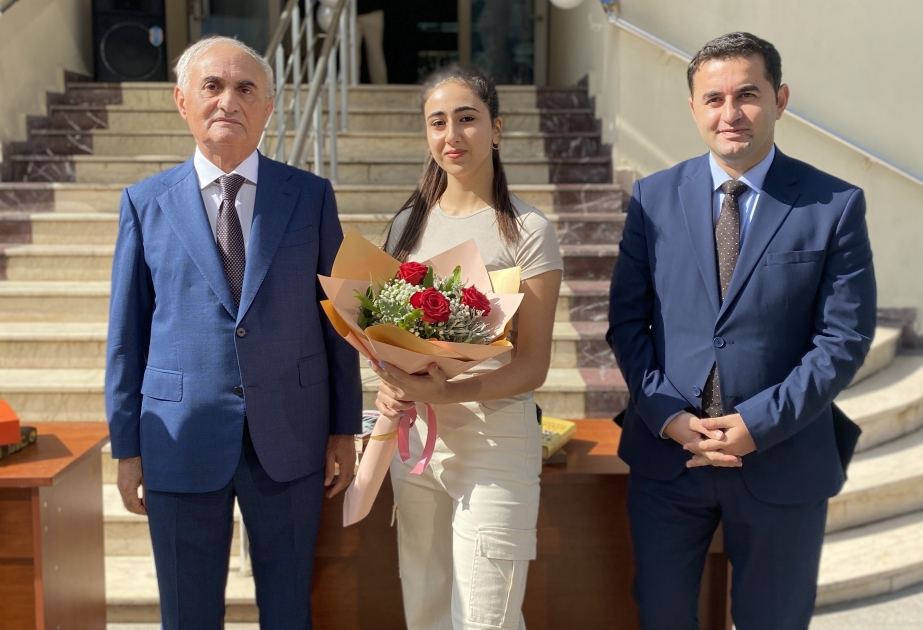 Turizm və Menecment Universitetində Bilik Günü