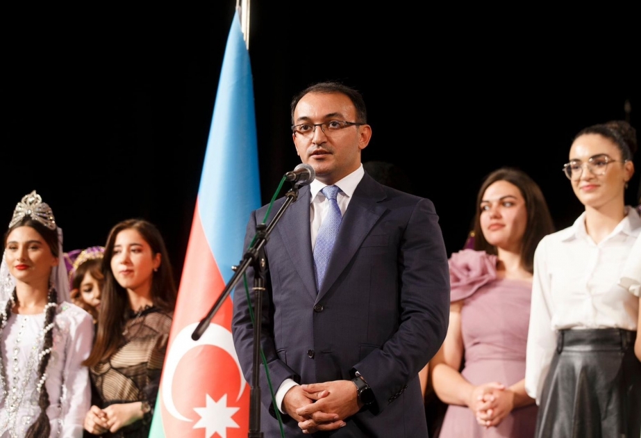 ASAN könüllülərindən növbəti səhnə işi