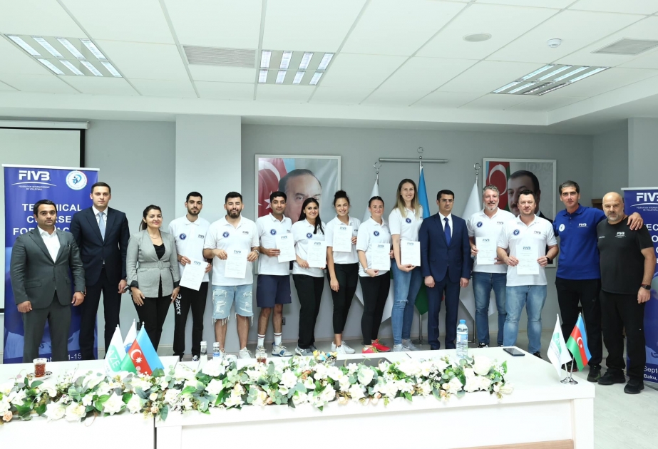 Bakıda voleybol məşqçiləri üçün növbəti beynəlxalq seminar başa çatıb