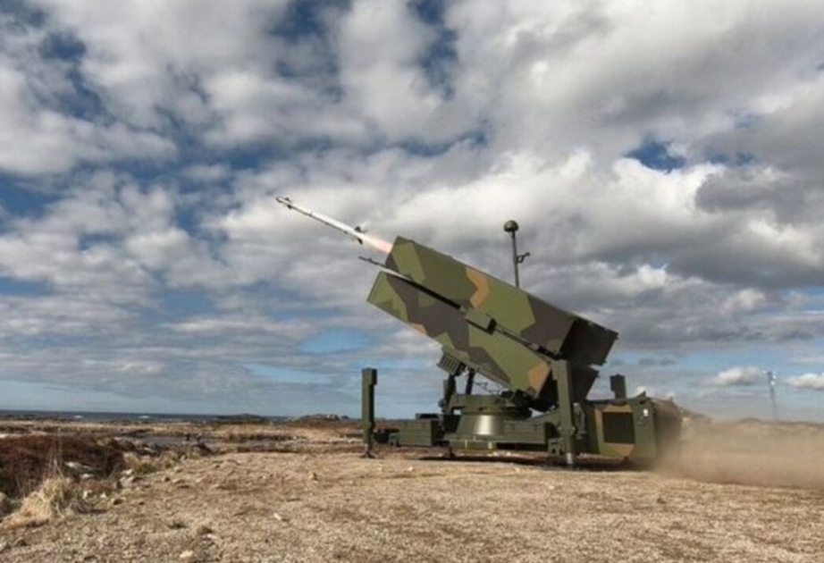 Canada to give C$33 million to help buy air defenses for Ukraine