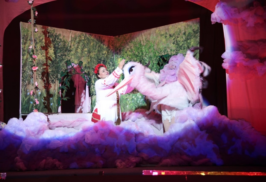 Kukla Teatrı mövsümü açıq elan edib