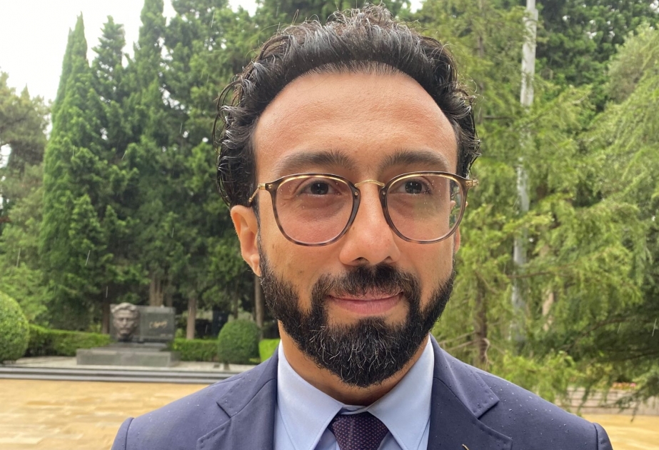 Əməkdar artist: Çox xoşbəxt bir xalqıq ki, bizim əvəzolunmaz bəstəkarlarımız, musiqiçilərimiz var