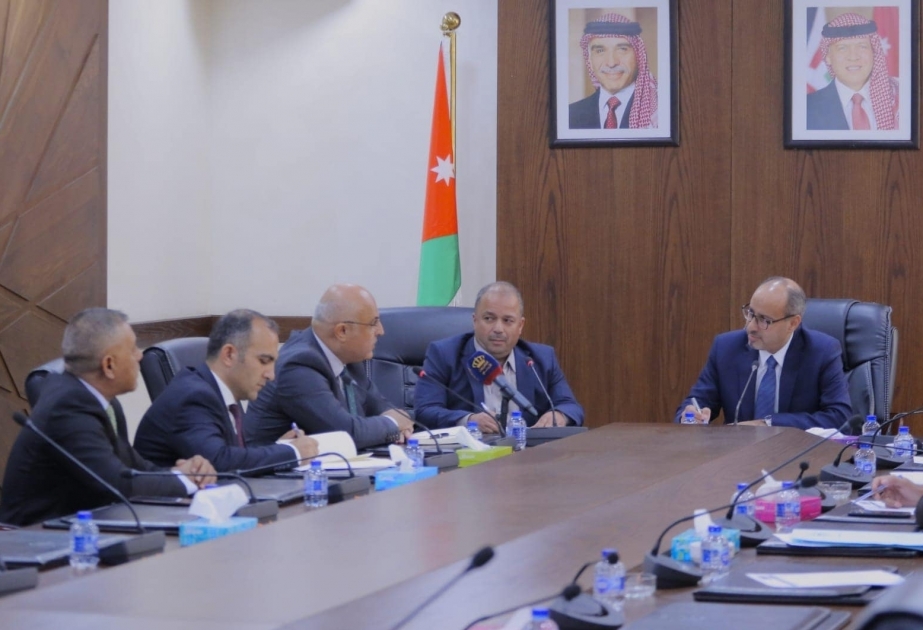 بحث آفاق التعاون بين برلماني أذربيجان والأردن