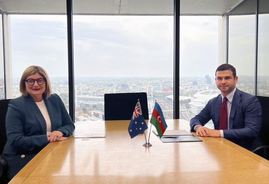 Azerbaijan, Australia exchange views on experience in SMEs