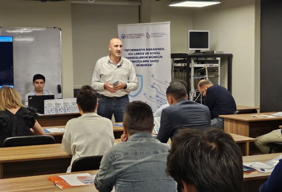 Media nümayəndələri üçün “Müharibə dövründə dezinformasiya və kibertəhlükəsizlik” mövzusunda təlim keçirilib