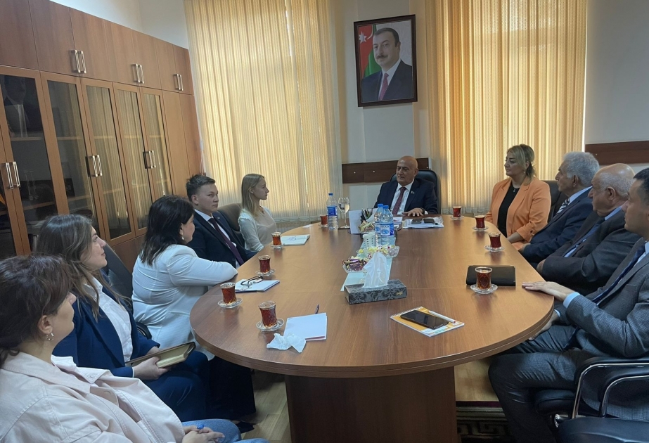 Rusiyalı alimlər Qafqazşünaslıq İnstitutunda olublar