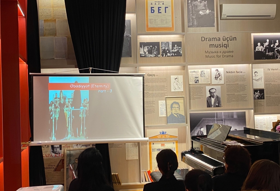Qara Qarayevin ev-muzeyində Arif Məlikova həsr edilmiş kitabın təqdimatı olub