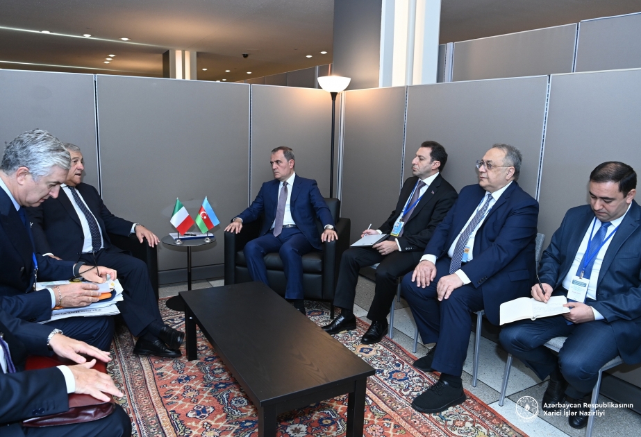 Ceyhun Bayramov italiyalı həmkarını Azərbaycan tərəfinin lokal antiterror tədbirləri barədə məlumatlandırıb