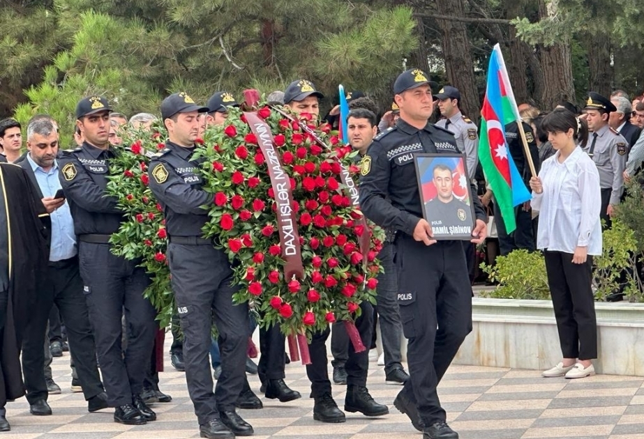 В Сумгайыте похоронены сотрудники полиции, погибшие в результате террористического акта ОБНОВЛЕНО