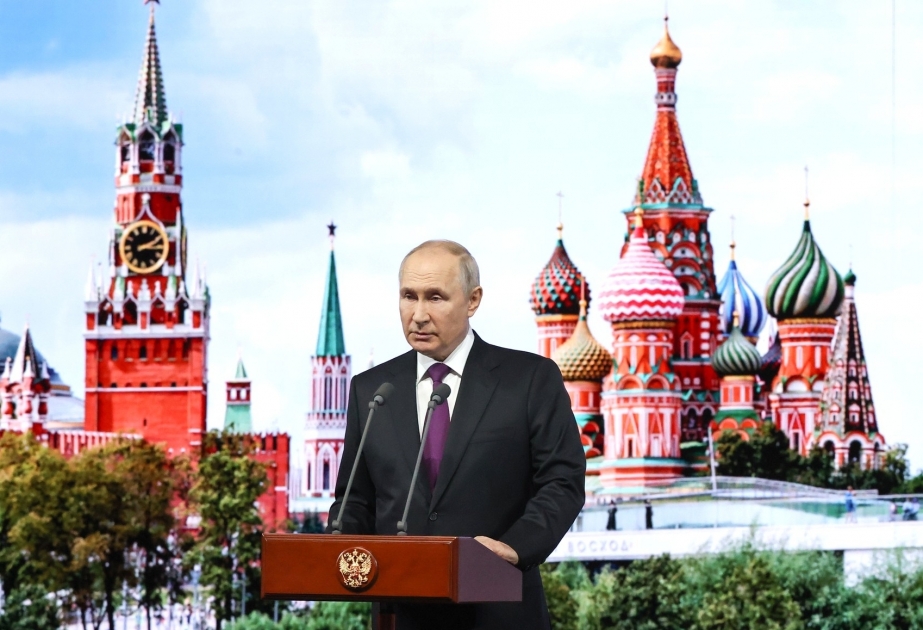 Vladimir Putin Qarabağ ətrafında vəziyyətin sülh məcrasına yönələcəyinə ümidvar olduğunu bildirib