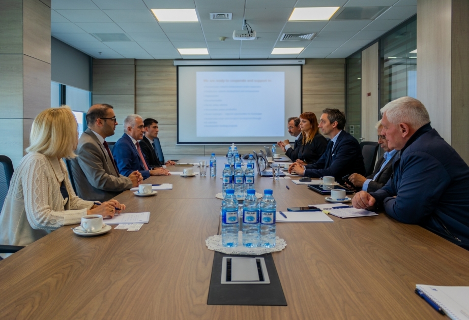 Azerbaijan Energy Regulatory Agency, Asian Development Bank discuss cooperation