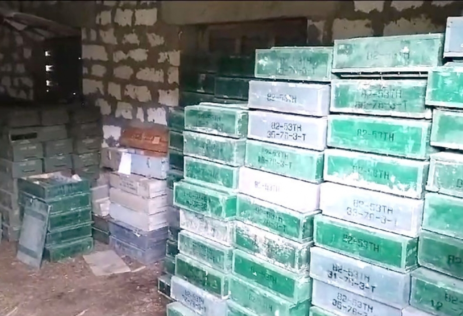 Qozlukörpü yaşayış məntəqəsi ərazisindəki mülki təyinatlı obyektdə sursat anbarı aşkarlanıb VİDEO