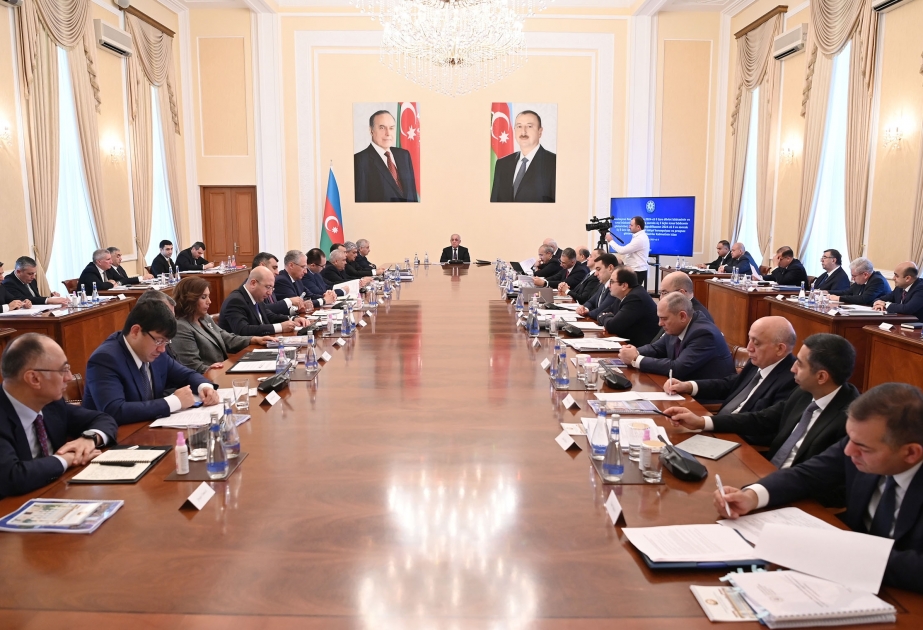 Nazirlər Kabinetinin geniş iclası keçirilib
