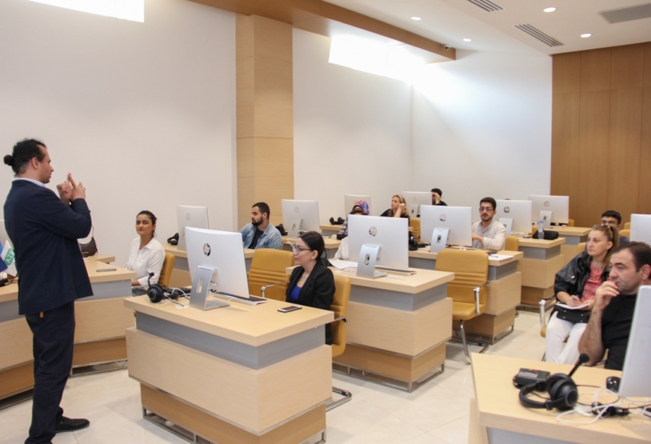 Jurnalistlərə lokal xarakterli antiterror tədbirləri zamanı informasiya sferasında atılmış addımlara dair məlumat verilib