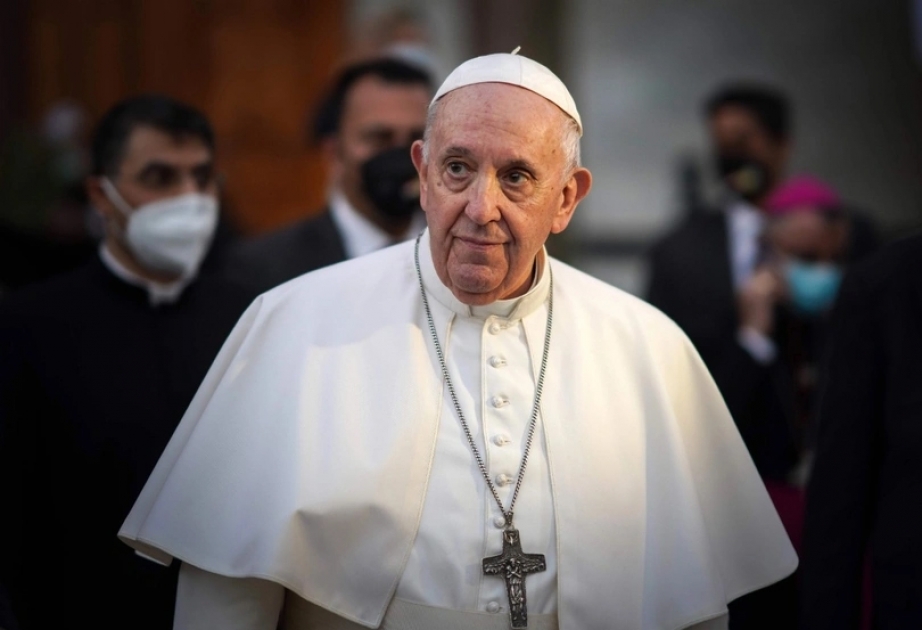 Papa Fransisk Ukraynaya silah yardımının dayandırılmasından məyusluğunu ifadə edib