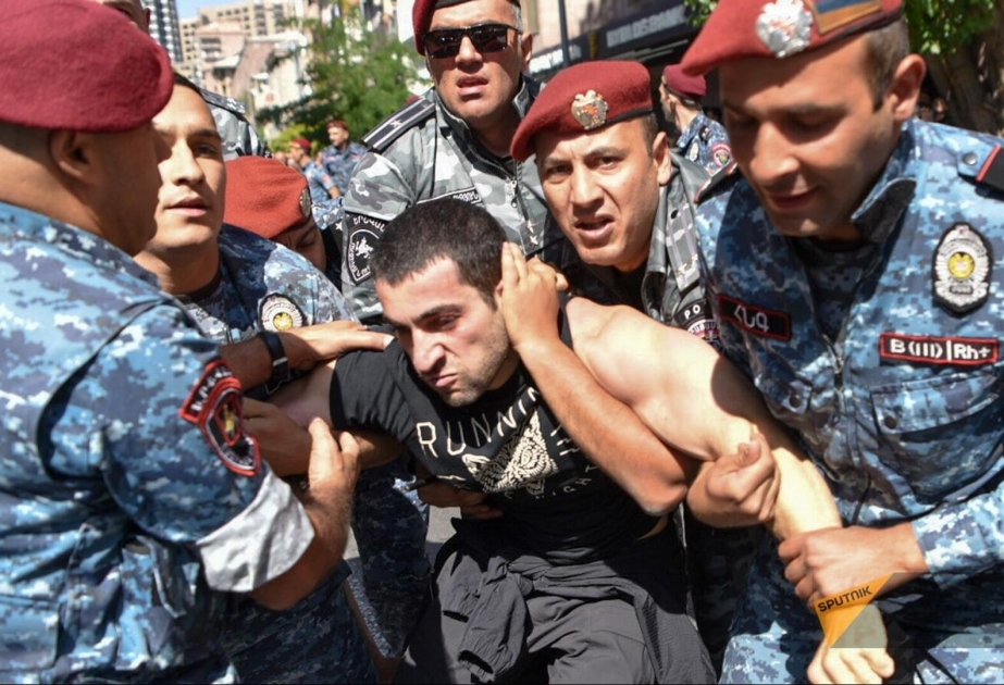 Ermənistanın sabiq prezidentinin oğlu həbs edilib