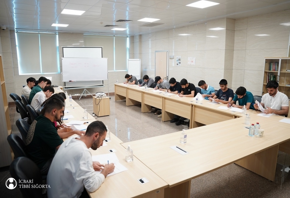 İnformasiya texnologiyaları sahəsində təhsil almış könüllülər İcbari Tibbi Sığorta üzrə Dövlət Agentliyində işə qəbul olunub