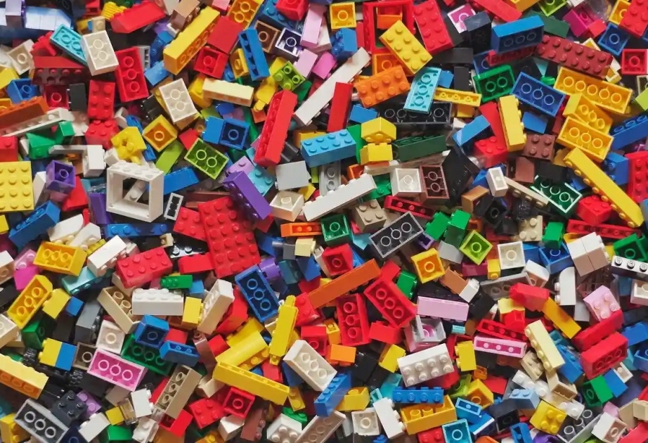 Lego перестанет делать конструкторы из переработанных пластиковых бутылок