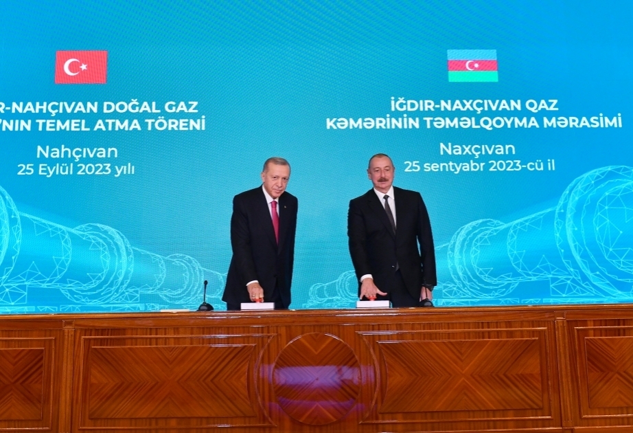 Naxçıvanda imzalanan sənədlər vahid strateji planın ayrı-ayrı hissələrini birləşdirən halqadır -  RƏY