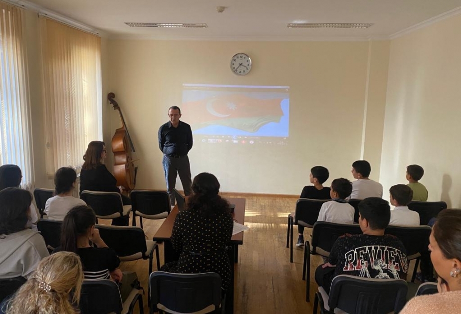 Qara Qarayev adına Mərkəzi İncəsənət Məktəbində Anım Gününə həsr edilən tədbir keçirilib