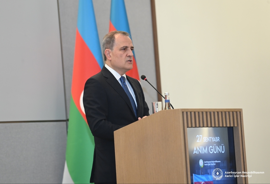 Canciller: "Azerbaiyán continuará los esfuerzos para la normalización de las relaciones"