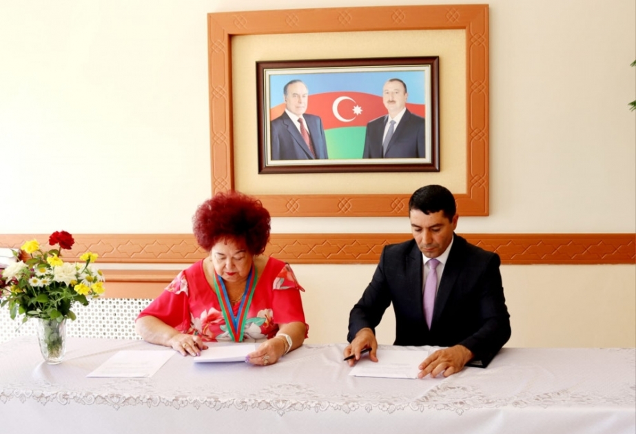 İrpen Humanitar Liseyi ilə Naxçıvanın Şahtaxtı kənd tam orta məktəbi arasında əməkdaşlıq müqaviləsi imzalanıb