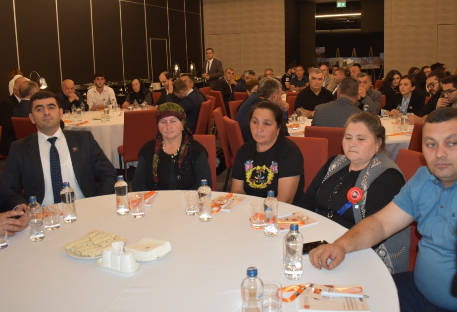 Gürcüstanda yaşayan soydaşlarımız və şəhid ailələri ilə görüş keçirilib