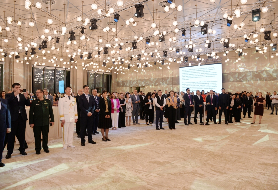 Çin Xalq Respublikasının yaradılmasının 74 illiyi münasibətilə Bakıda rəsmi qəbul təşkil edilib