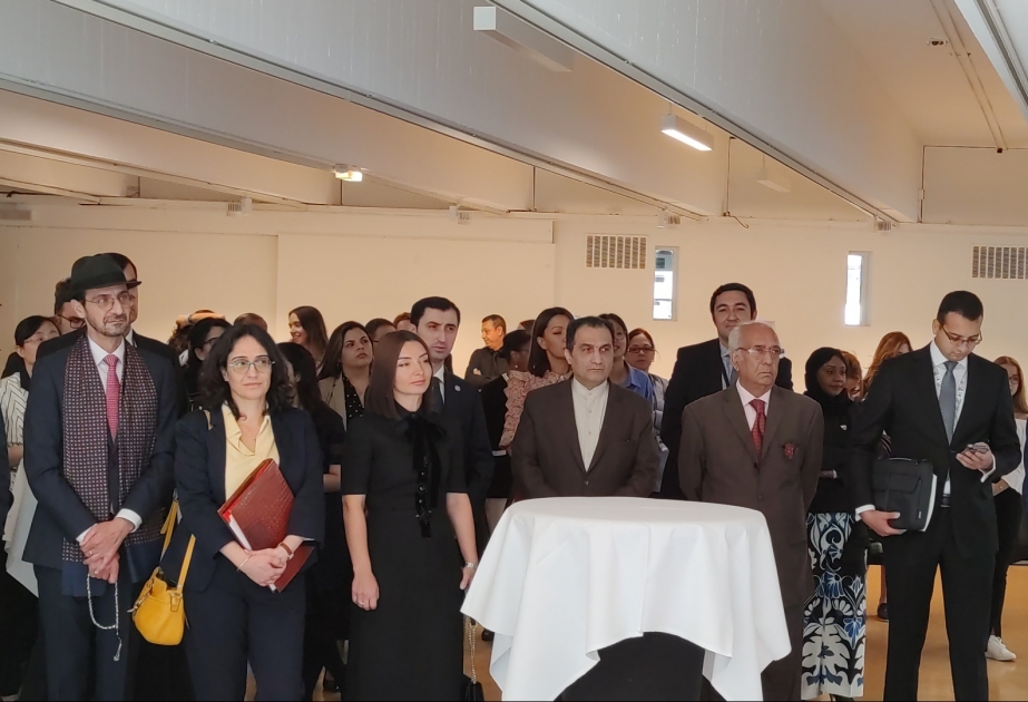 UNESCO-da Hacı Zeynalabdin Tağıyevin 200 illiyinə həsr edilmiş fotosərginin açılışı olub VİDEO