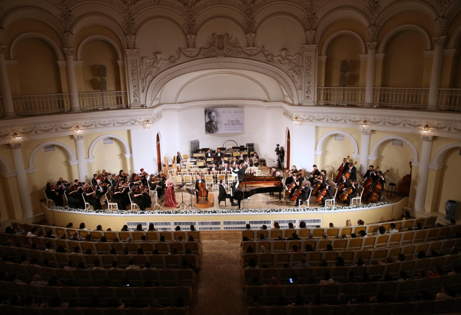 Üzeyir Hacıbəyli XV Beynəlxalq Musiqi Festivalı başa çatıb