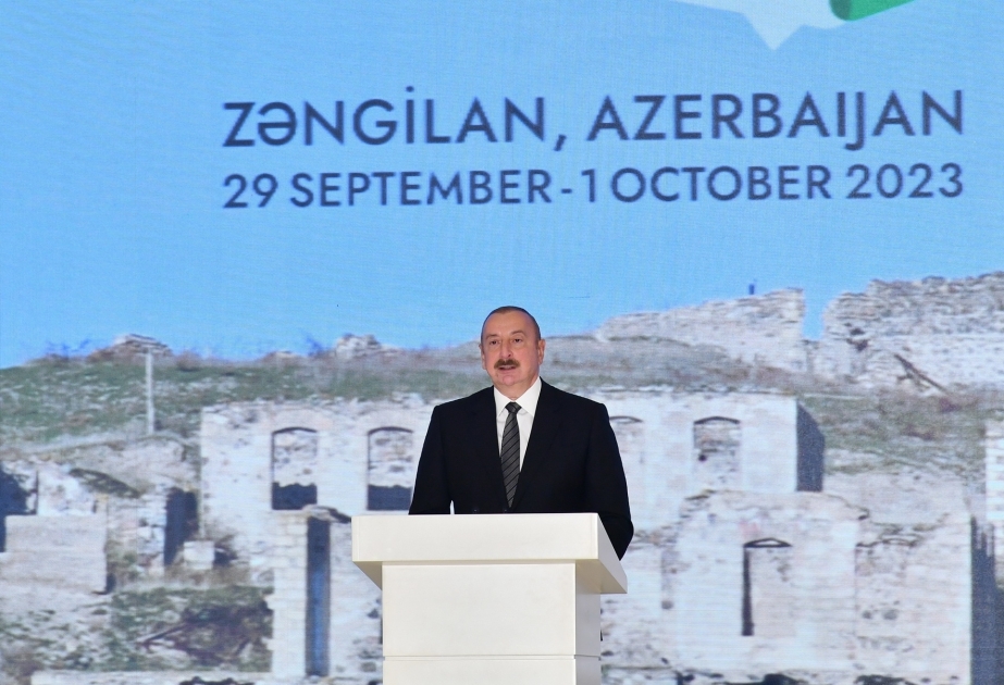 Le président azerbaïdjanais : La vie est revenue dans le village intelligent d’Aghaly et les habitants y vivent heureux