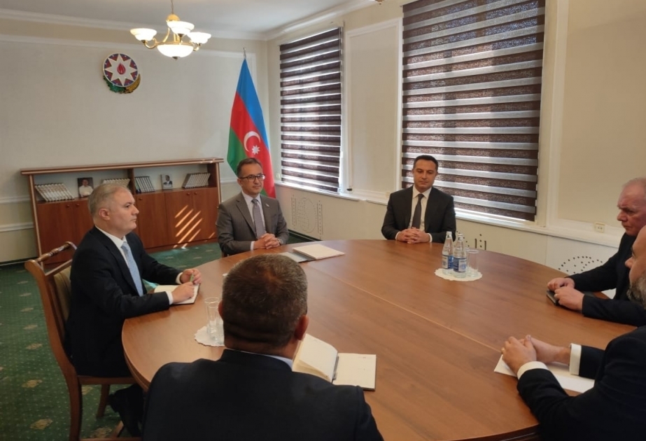 Troisième réunion avec les représentants des résidents arméniens de la région du Karabagh a terminé à Yevlakh  MIS A JOUR PHOTOS