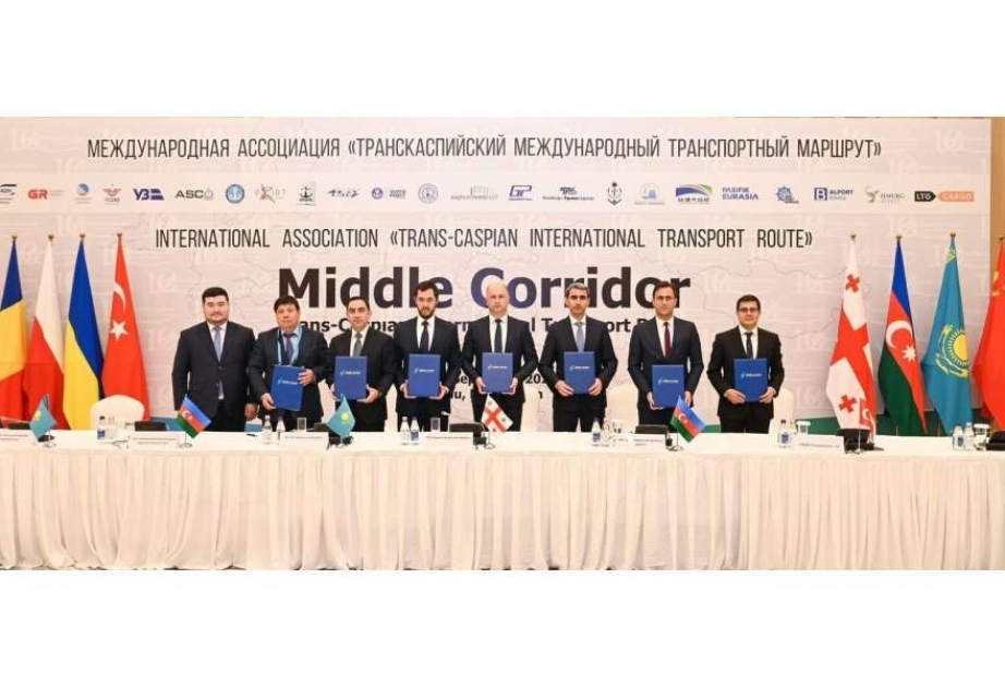 Orta Dəhliz boyunca konteyner daşınmasının daha operativ formada təşkili müzakirə olunub