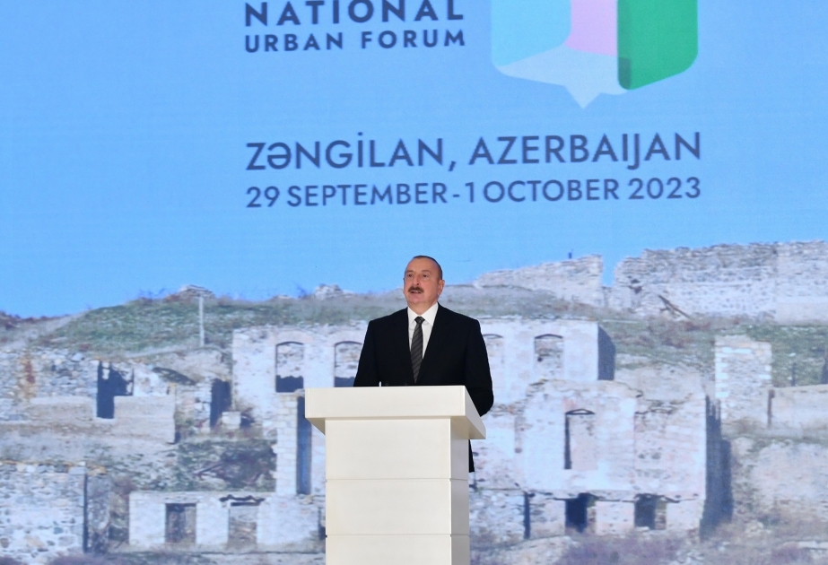 Le président azerbaïdjanais : Nous garantirons les droits de la population arménienne du Karabagh