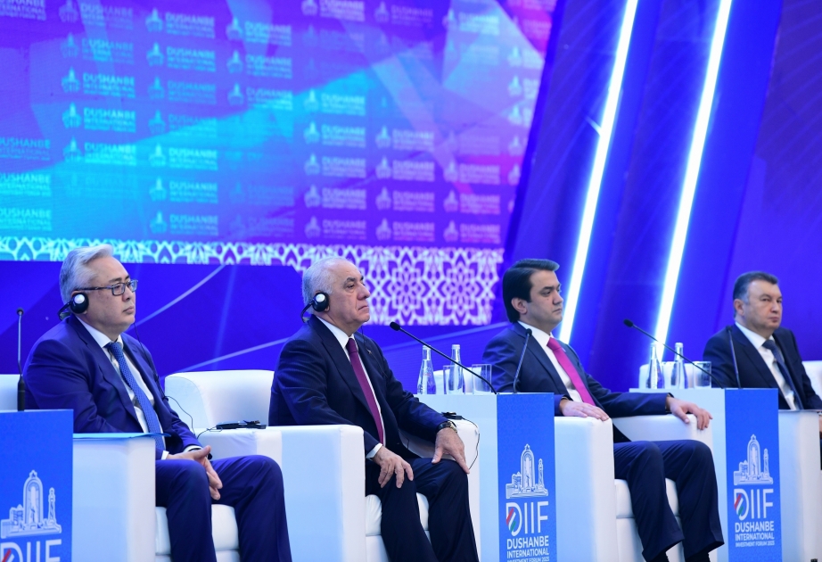 Primer ministro de Azerbaiyán asiste al Foro Internacional de Inversiones "Dushanbé-2023"