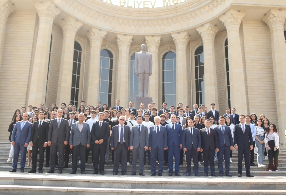 Heydər Əliyev fenomeninin dövlətçilik tariximizdə müstəsna rolu var