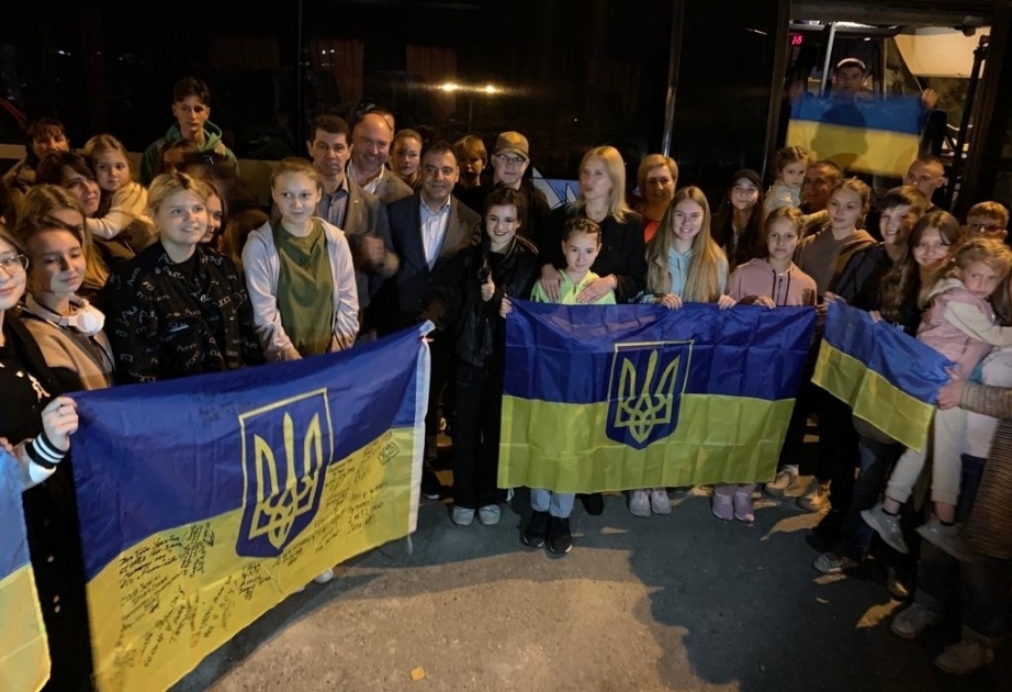 Очередная группа украинских детей отправлена в Азербайджан на реабилитацию