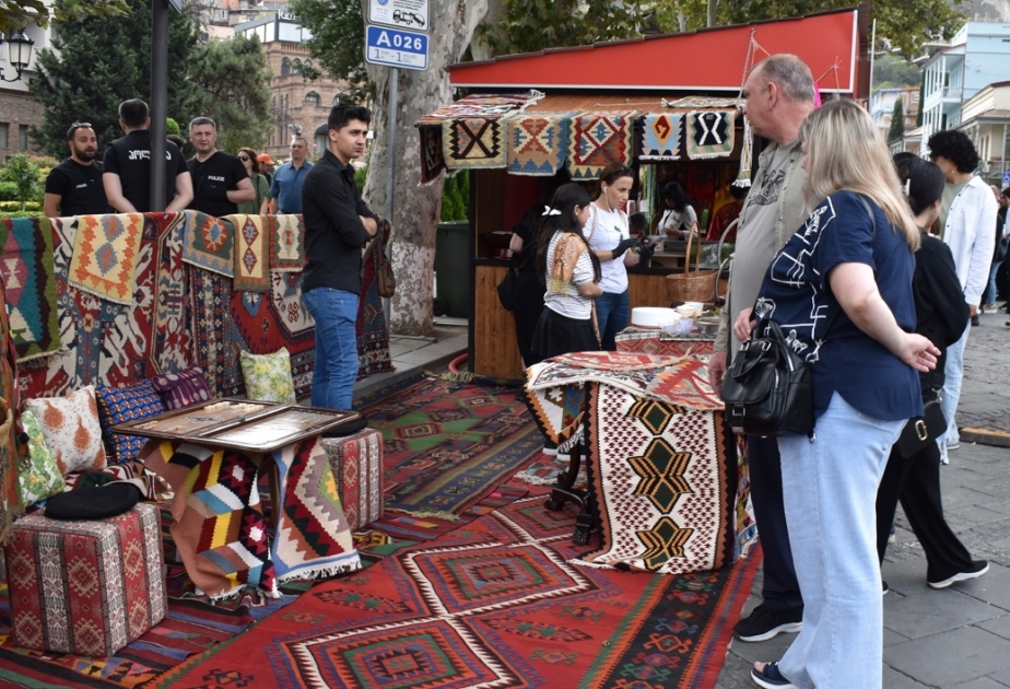 Azərbaycan xalqının mədəniyyəti, mətbəxi, məişətinə aid nümunələr “Tbilisoba” bayramında nümayiş olunur