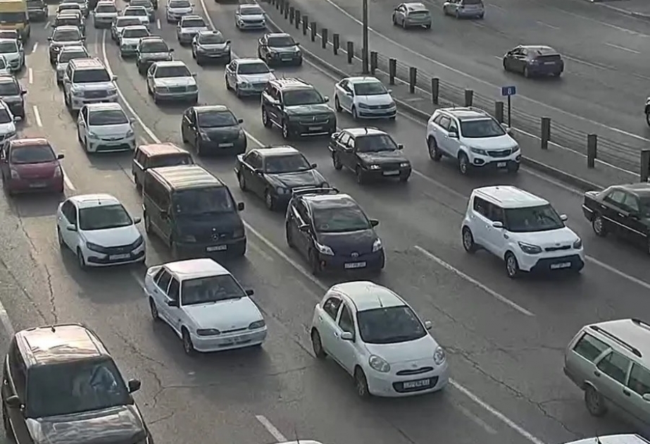 Paytaxtın bir sıra yollarında sıxlıq müşahidə edilir