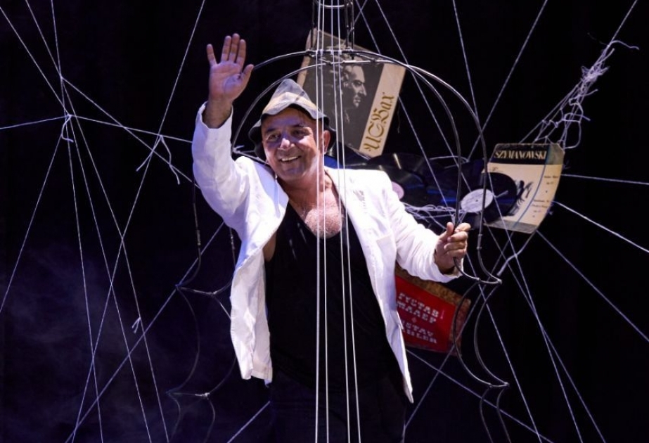 Gənc Tamaşaçılar Teatrı ölkəmizi beynəlxalq festivalında təmsil edir